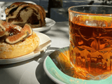 Caos Comedor y Café: Café, Sabores y un Toque de Magia - The Passport Project